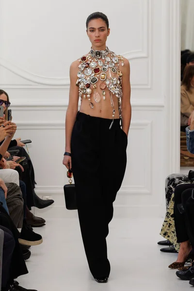 Look 47